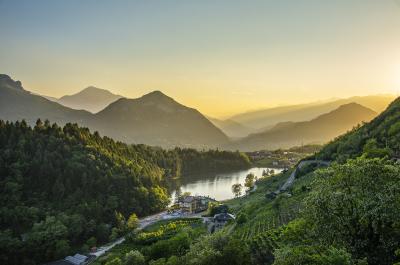 Lake Canzolino